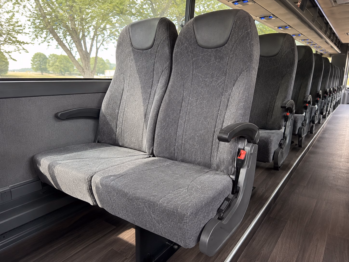 charter bus trips to the texas state capitol and austin museums
