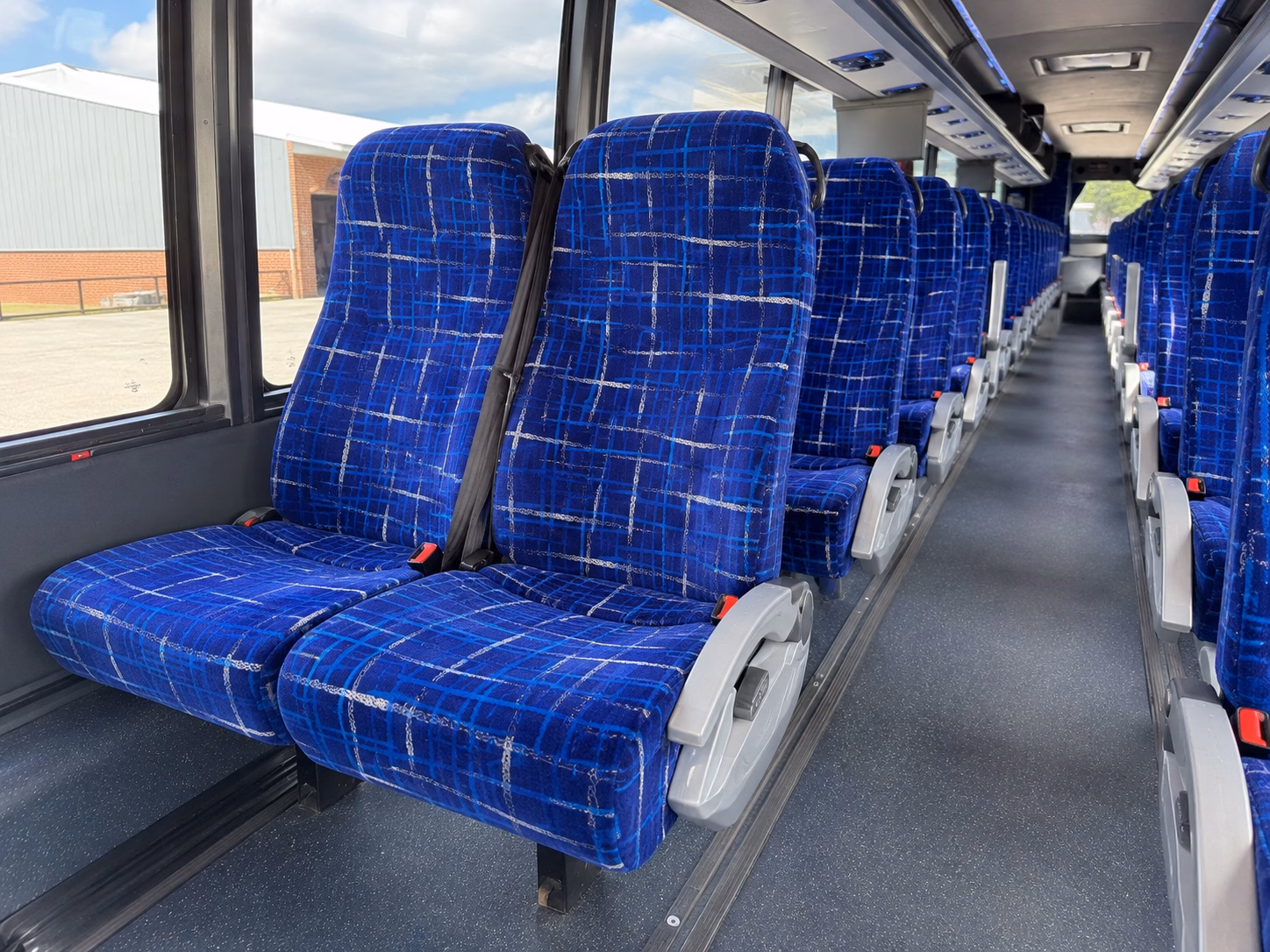 charter buses and party buses for fredericksburg wine road 290